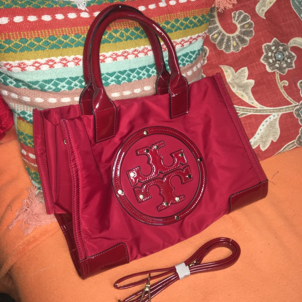Authentic Red Tory Burch Purse w/ extra straps